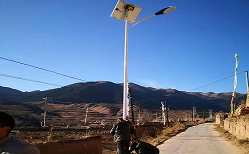 额敏智慧路灯安装必备设计要素：打造高效智能的城市照明系统